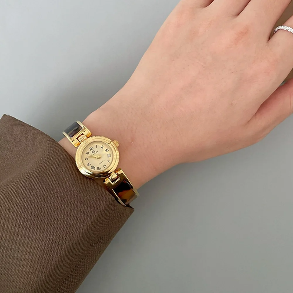 レトロな高級感のある女性用腕時計、琥珀色のブレスレットチェーン、本物の防水クォーツ、レディース腕時計、女性へのギフト