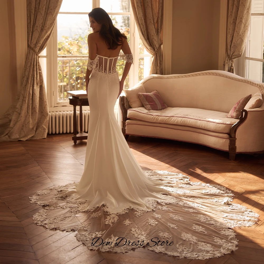 Luxury Satin Mermaid Wedding Dress Customized Exquisite Appliques Tulle Bridal Gowns Classic Strapless Sleeveless Robe de mariée