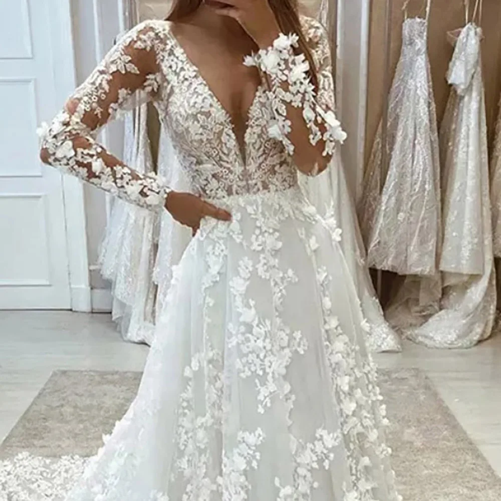 Exquisite Boho-Spitze-Brautkleider mit V-Ausschnitt und voller Applikation, Prinzessin-Brautkleider, maßgeschneidertes Brautkleid mit langen Ärmeln und Sweep-Zug