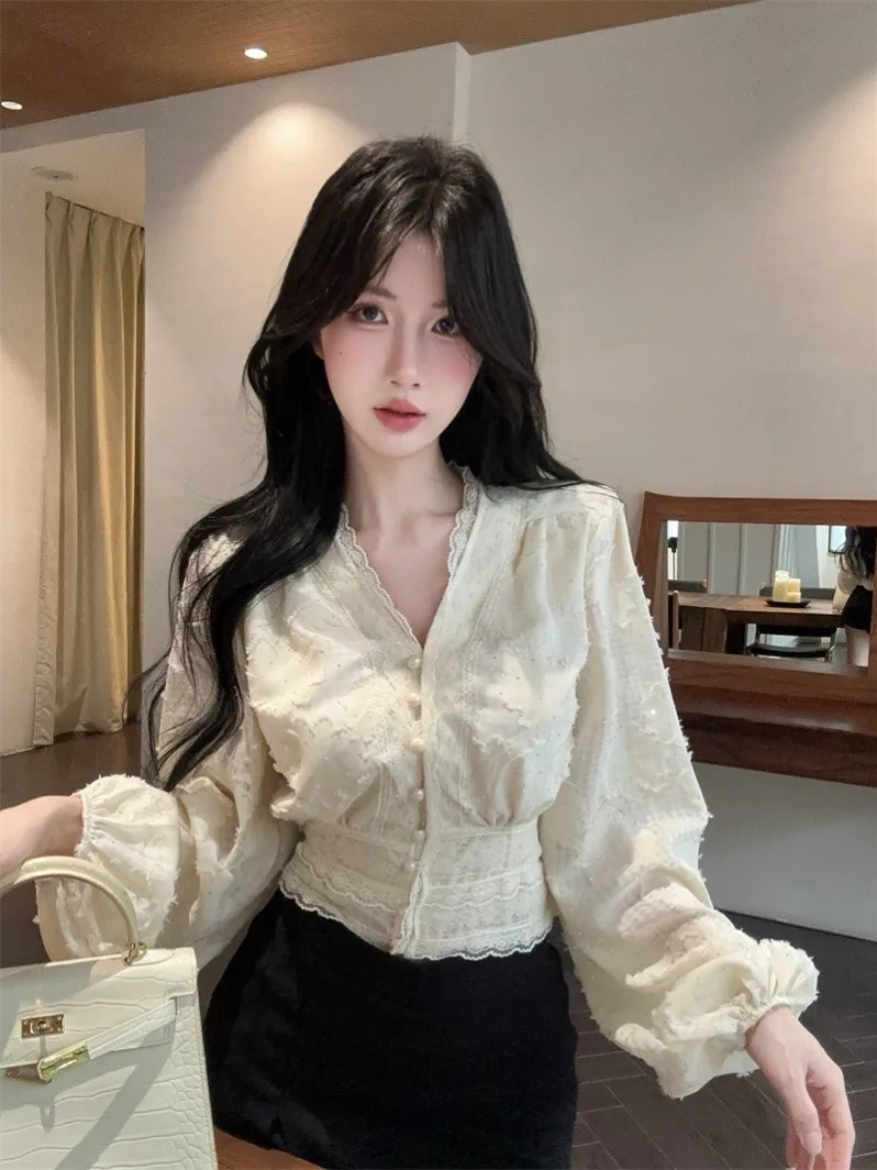 

Elegant Heavy Rhinestone V-neck Long Sleeve Lace Shirt Women's Summer Fashionable Versatile Chic Shirt Top Breathable Thin Po...