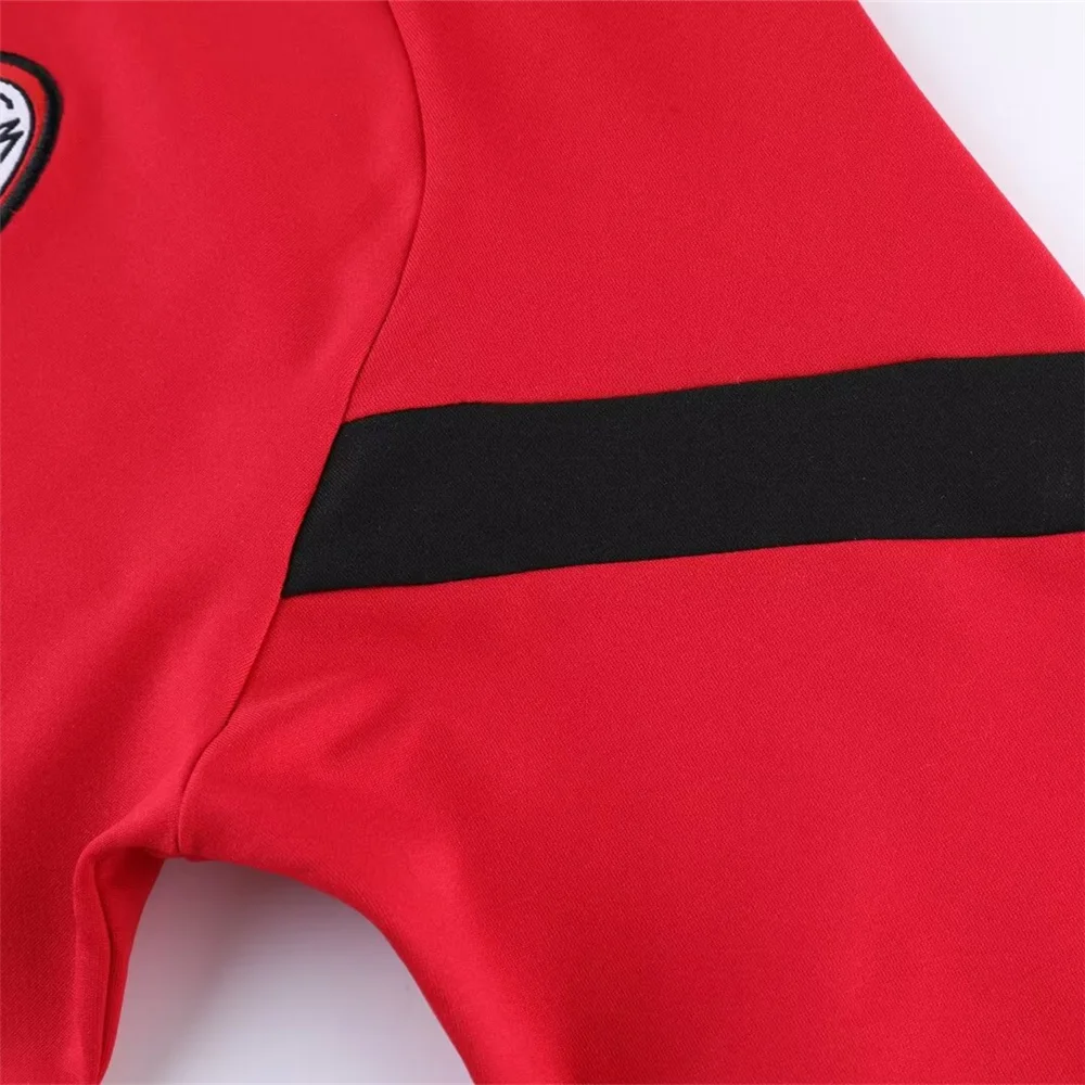 NOWOŚĆ dresy dla dorosłych strój treningowy Milan Fans Half Zipper Jacket mężczyźni gry Koszulki piłkarskie Zestaw Topy i spodnie Odzież codzienna