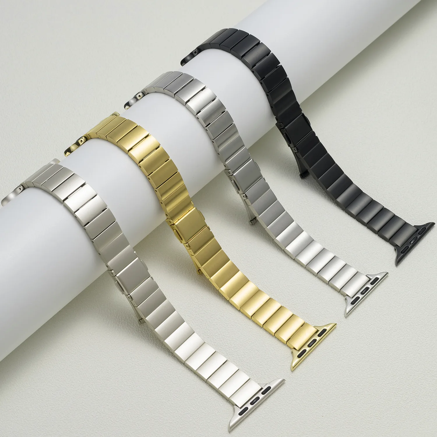 

Slim Metal Stap for Apple Watch Band 46mm 42mm 45 41 40mm 44mm 49mm Women Gold Wristband for IWatch 10 9 8 7 6 SE 5 Ultra Correa