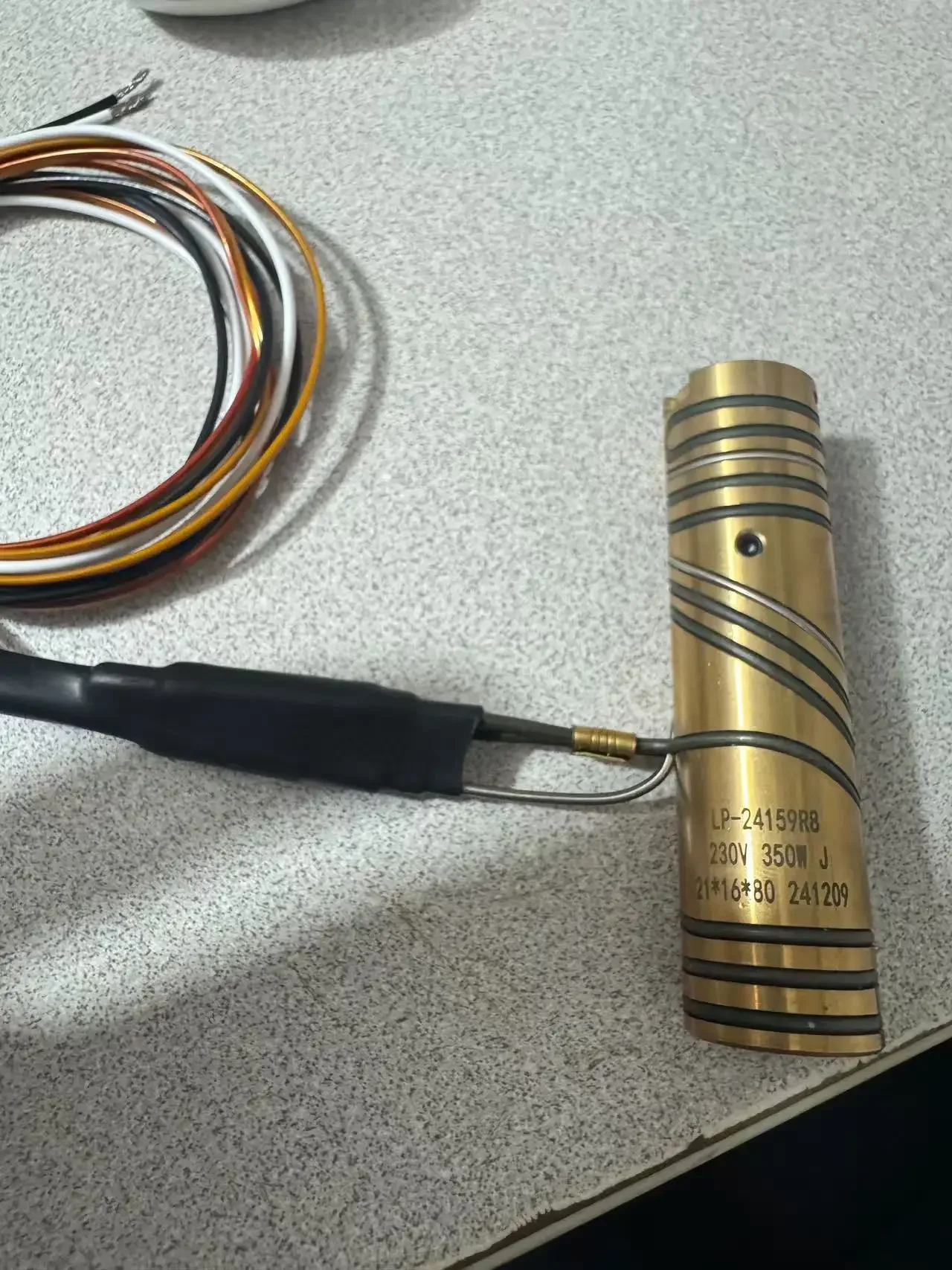 Hot runner copper sleeve heating tube, size customization 4 · 5 days (4pcs)  the customization cycle is 4 to 5 days.