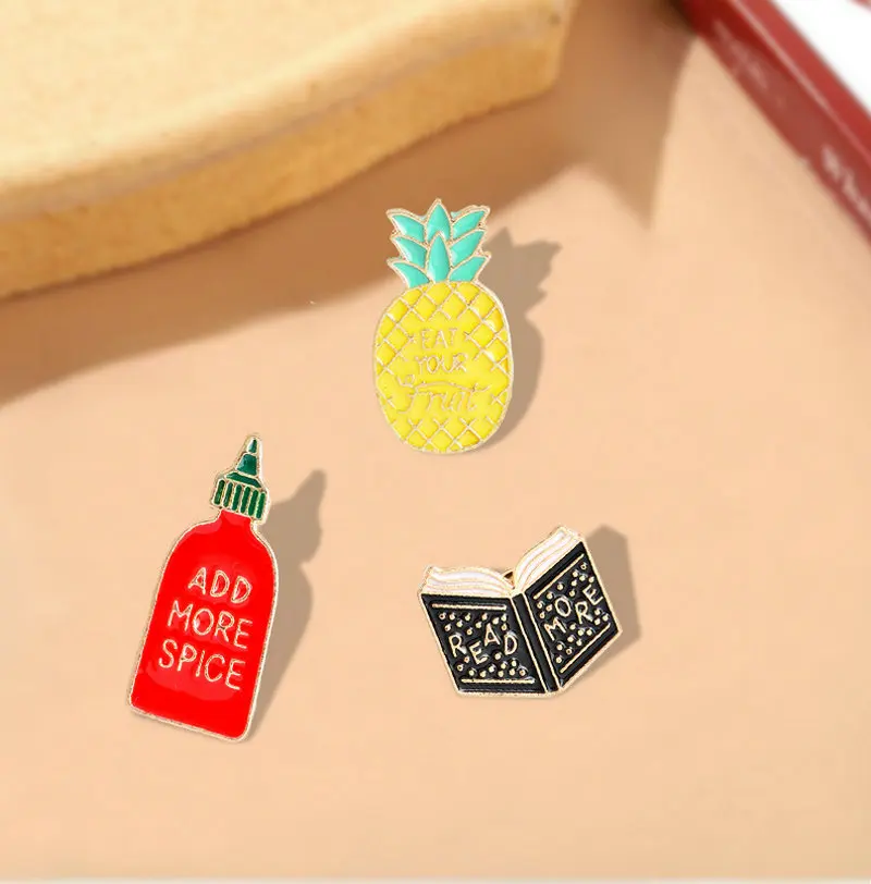 EAT YOUR FRUIT ADD MORE SPICE READ MORE Brooch Denim Jacket Pin Badge Fashion Jewelry gift for friends Cartoon pins Pineapple