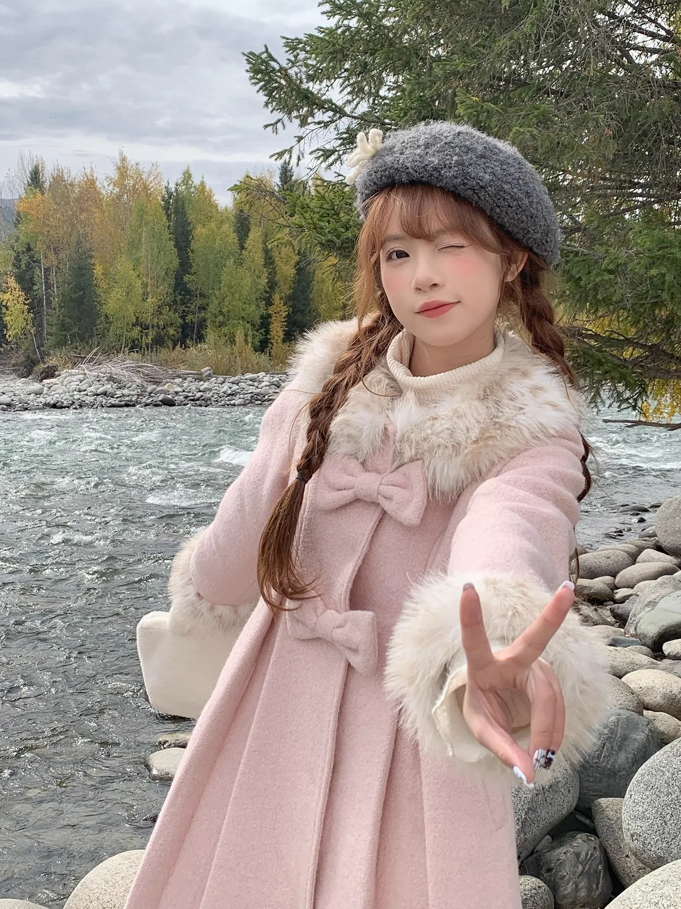 Japanese Style Sweet Elegant Mori Girl Fur Collar Bow Single-Breasted Long Sleeve Pink Wool Coats for Women Winter Long Jackets