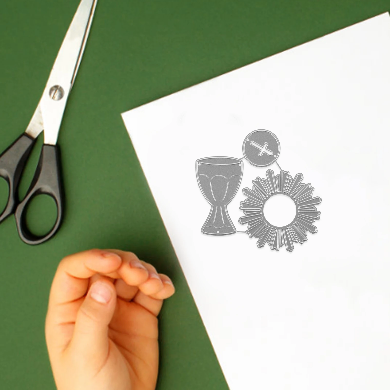 

Delicate Cutting Die for DIY Crafts Metal Scrapbooking Mold Carbon Steel Precision Tool for Handmade Cards Albums Decorations