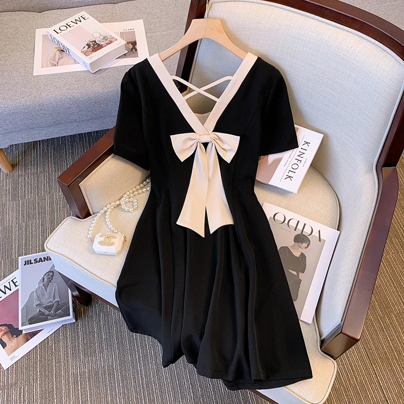 

2022 Summer New Women Robes Temperament Sweet Trendy Vestidos Short Sleeve Backness Bow Elegant Chic Party Black Dresses