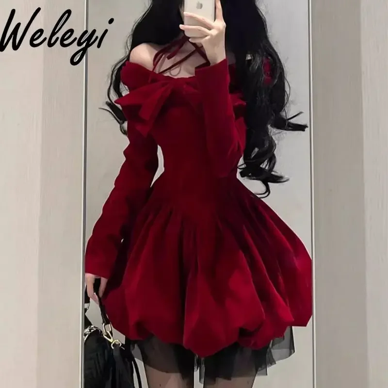 

Autumn and Winter Sweet Wine Red Neck Velvet Short Dress Female 2024 New Year Robe Ladies Princess Long Sleeve Dresses for Women