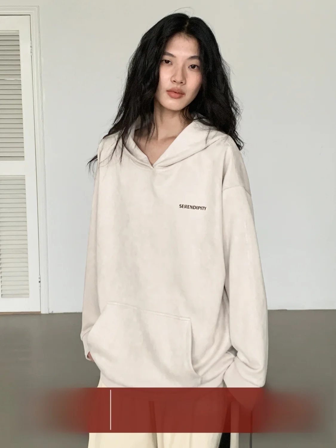 EIGHTHMONTH Felpa con cappuccio in pelle scamosciata da donna Casual Allentato Sle Lungo Sve Cappotto sopra la testa Alla moda Autunno Nuovo arrivo Vestibilità comoda