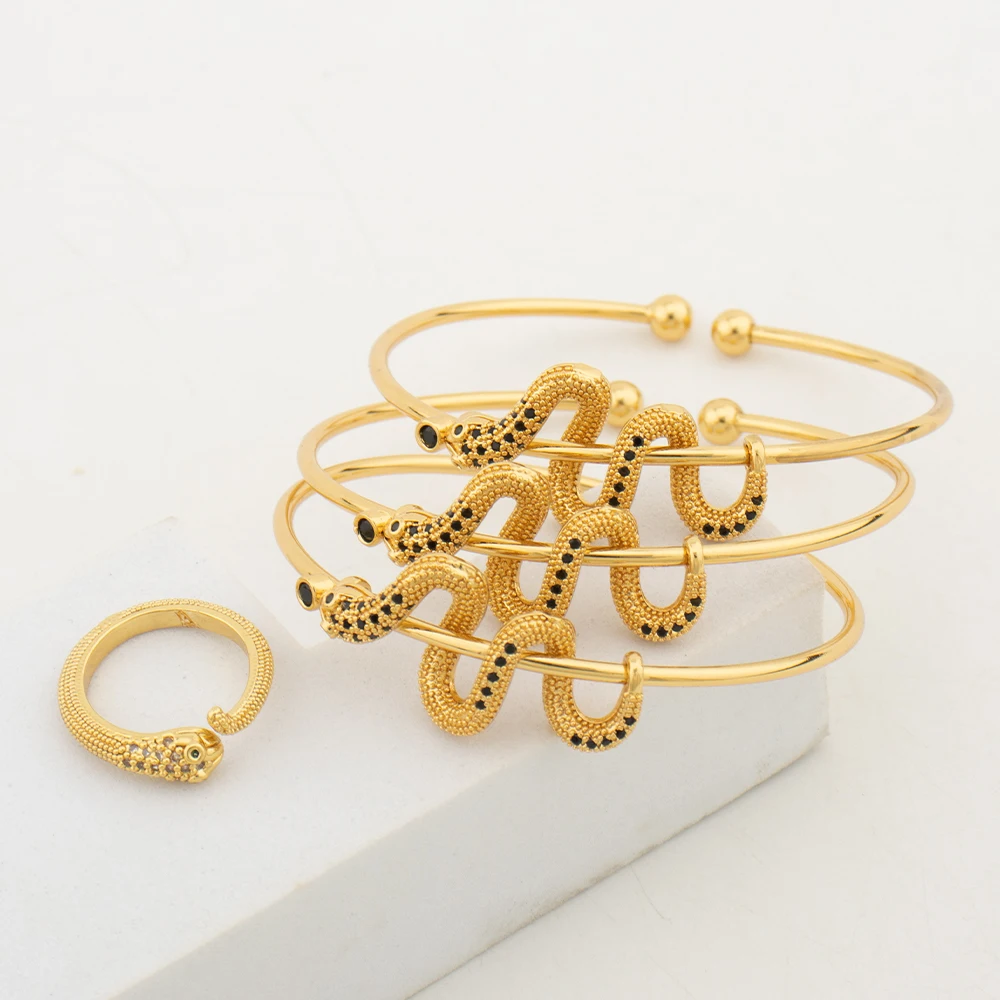 

Gothic Snake Shaped Finger Bracelet with Ring Is Suitable for Women's New Fashion Personality Punk Style Ring Bracelet Jewelry