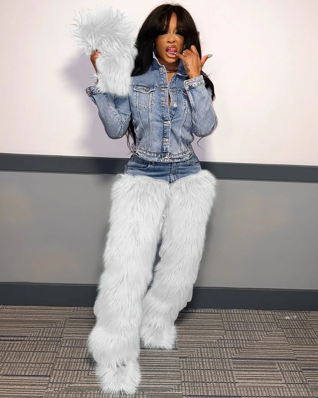 

Women Denim Pants Fall Winter Thick Warm Faux Fur Patchwork Elastic Denim Pants Lady Casual High Waist Straight Jeans Trousers