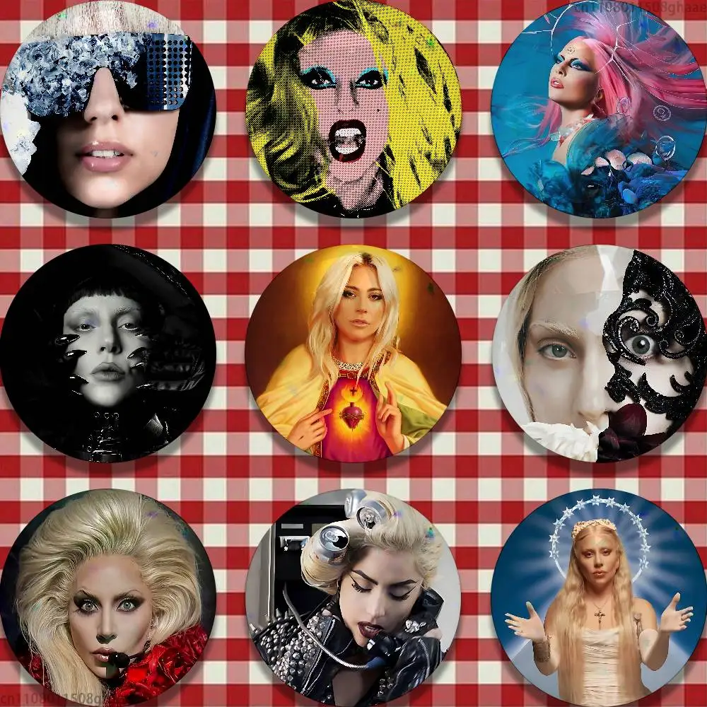 

Singer L-Lady Gaga 58mm Badge Brooches on Backpack Clothes Handmade Round Enamel Pins for Jewelry