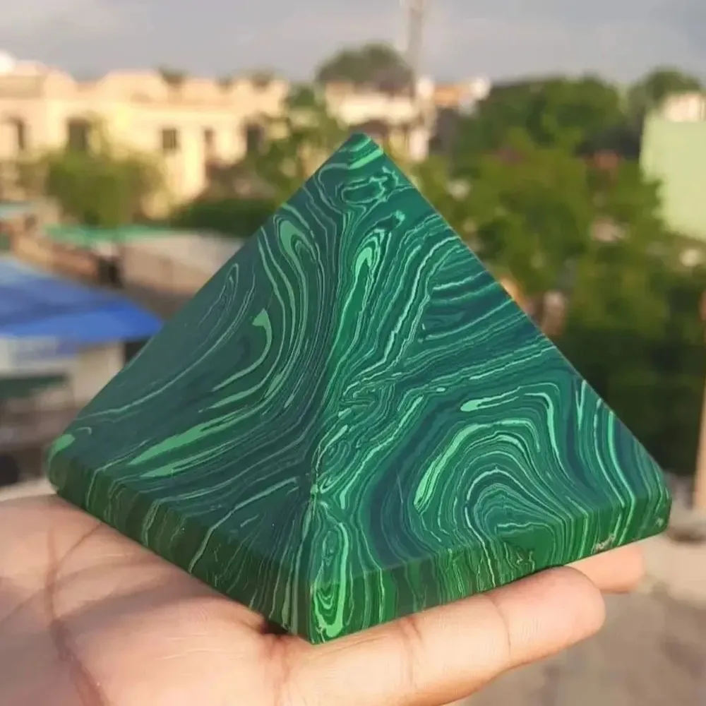 Natural Green Malachite Pyramid Crystal for Reiki Healing, Wealth Attraction & Office Desk Decoration, Hand Carved