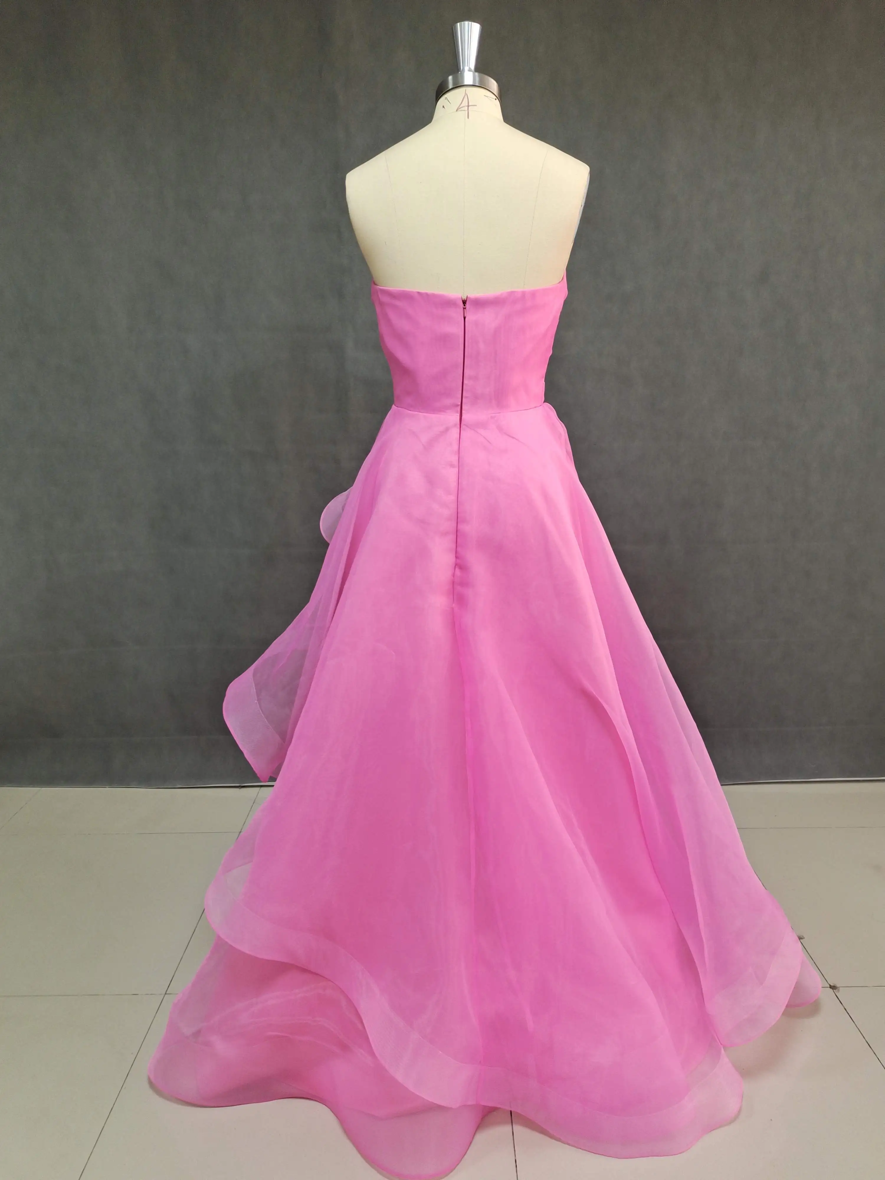 Customized Hot Pink Ruffles Organza Prom Dresses Pleat Strapless Women Formal Evening Dress Special Party Gowns Bridesmaid Dress