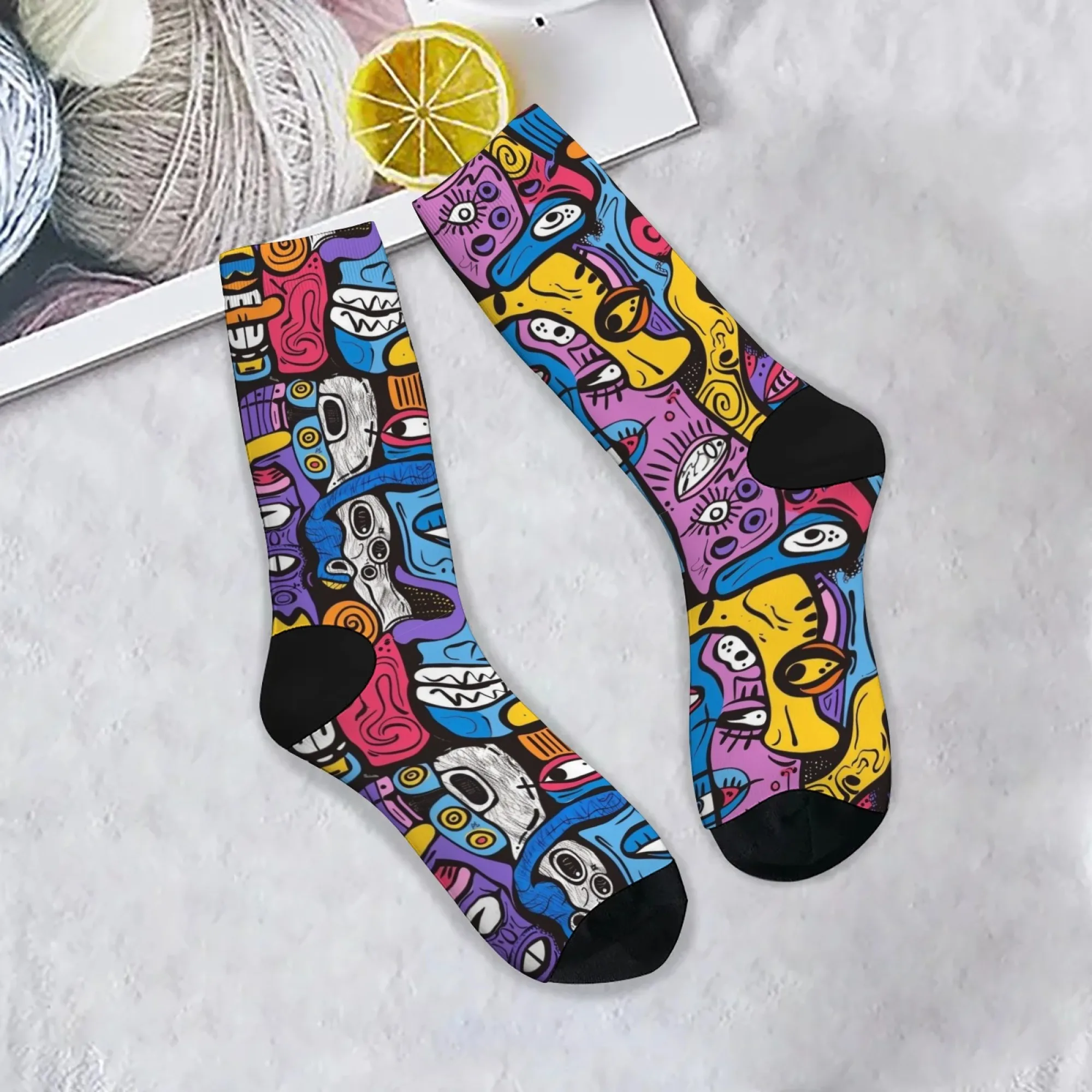 Abstract Art Face Print Socks Retro Fashion Men's Socks Novelty Funny Hip-Hop Socks Comfortable Non-Slip Casual Sports Socks