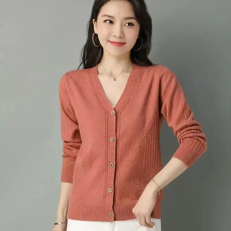 Korean Version Autumn Winter Women Sweater Fashion Knitted Cardigan For Women's Outerwear Sweaters Coat Buttons Knitwears Tops