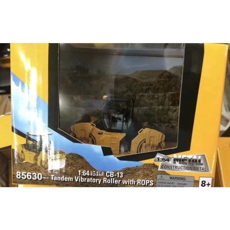 DM 1:64 for CAT CB-13Vibratory Roller Caterpillar Roller Engineering Model 85630
