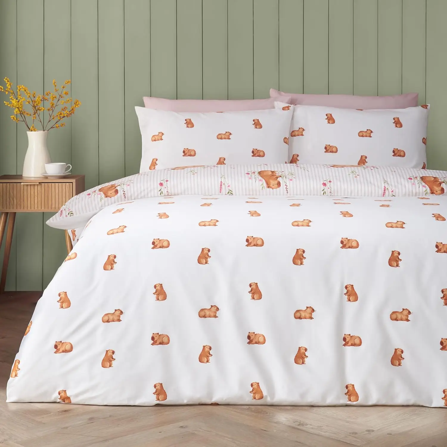 Catherine Lansfield Happy Capy(bara) Reversible King Duvet Cover Set With Pillowcases Natural