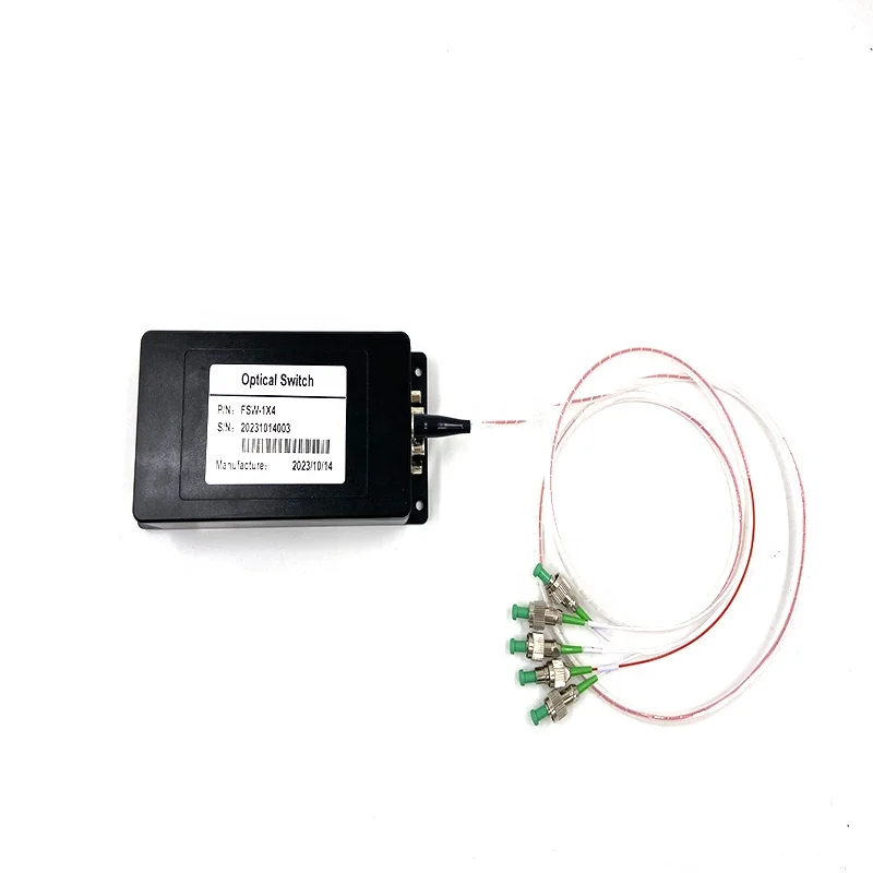 مفتاح ميكانيكي 1 × 4 كجهاز تحكم في المسار يمكن تحقيق مفتاح مسار الألياف الضوئية متعدد القنوات