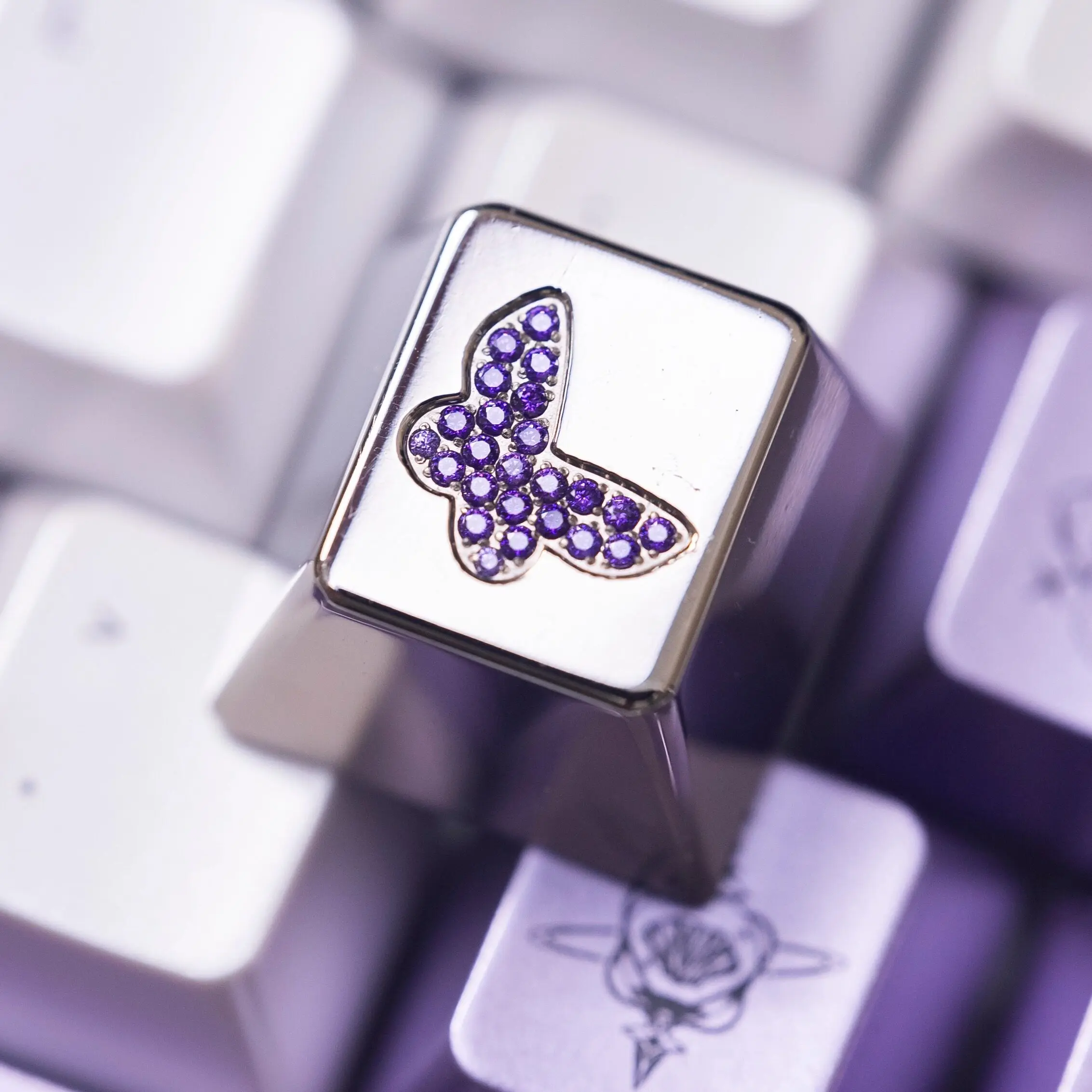 Custom BLACKeys Dusk Moth Enamel Keycap CNC Machined Aluminum Twilight Butterfly Art MX Cross Stem Artisan Third Party