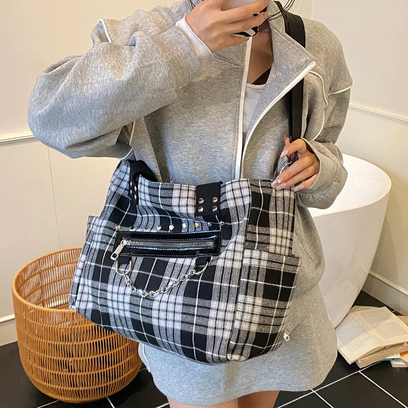 

2025 Weather-Ready Tote Bag, Convertible Sling & Shoulder Purse for Women, Relaxed Commuter Day to Night Carryall