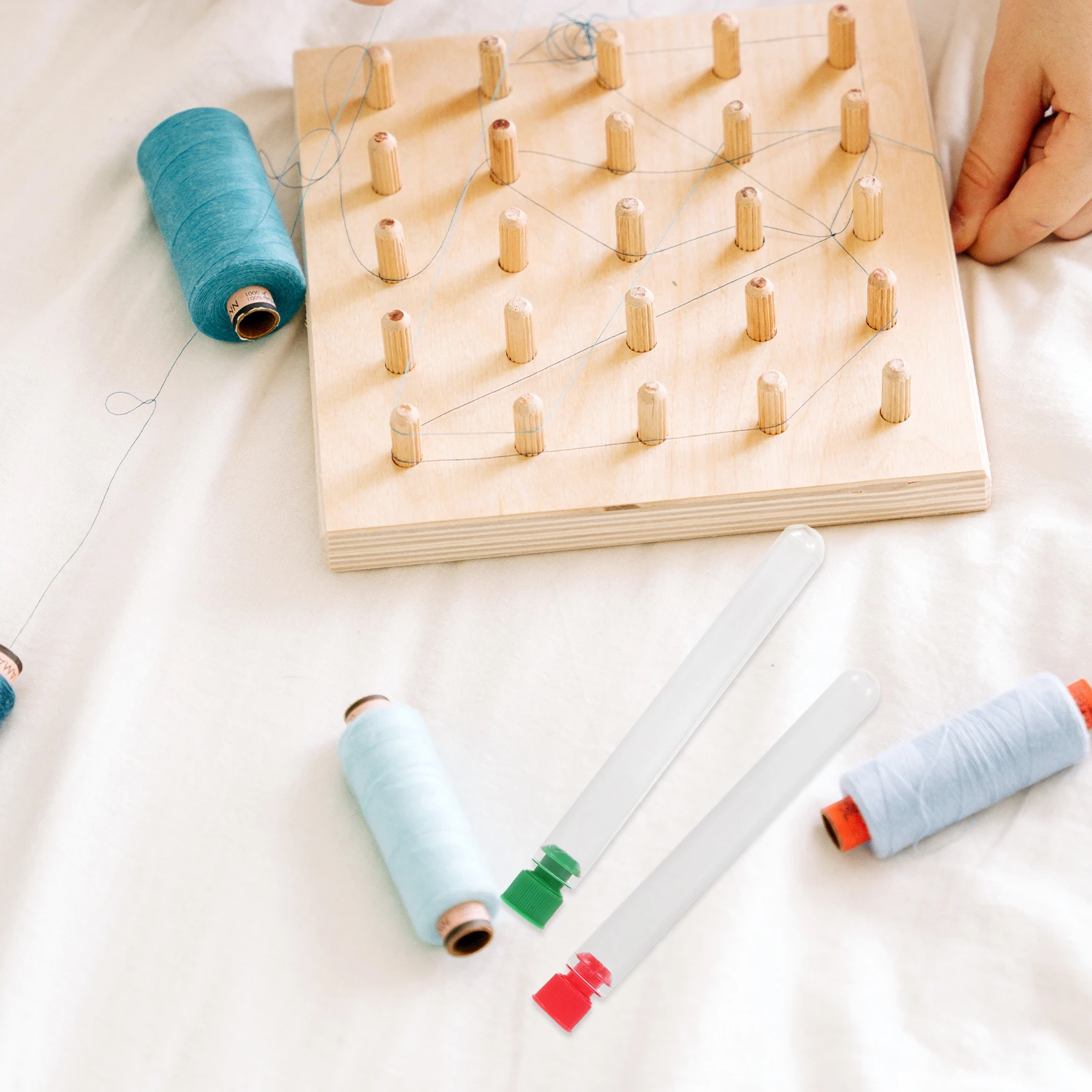 

Embroidery Needle Case 60 Pcs Plastic Needle Holder for Sewing Threading Organization Travel Safety Container Clear Box