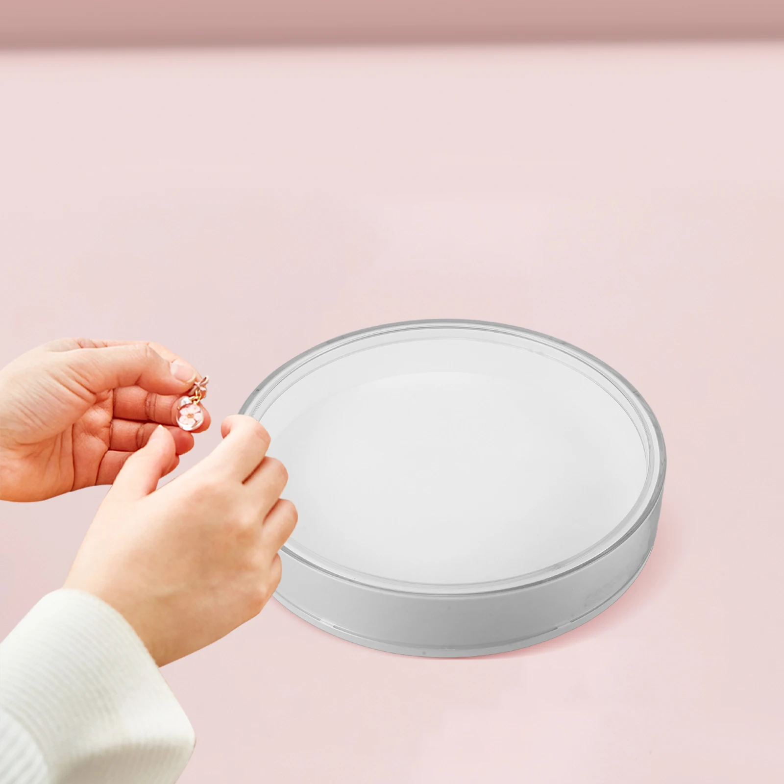 

360-Degree Rotating Turntable Organizer Tray Non-Slip Spice Jars Holder Skin Care Product Storage Vanity Jewelry