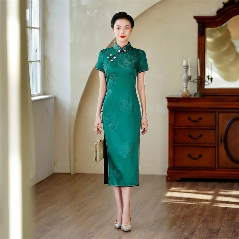 

Высокое качество, новое китайское платье Cheongsam Qipao из натурального шелка 2024, летнее улучшенное платье для молодых людей
