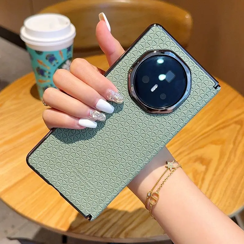 

Fashion Rhombus Magnetic Case For Honor Magic V6 Slim Plating Soft TPU Cover Protection Hinge Bumper Shockproof Phone Case