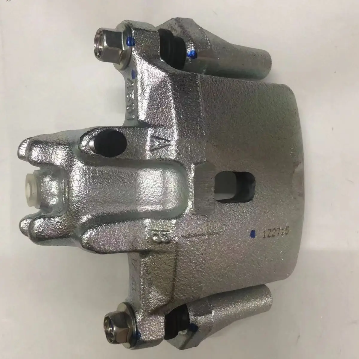 Car Rear Left Right Brake Caliper Assembly For MITSUBISHI PAJERO V65W V75W V87W V97W 2000-2006 MR510542 MR510541