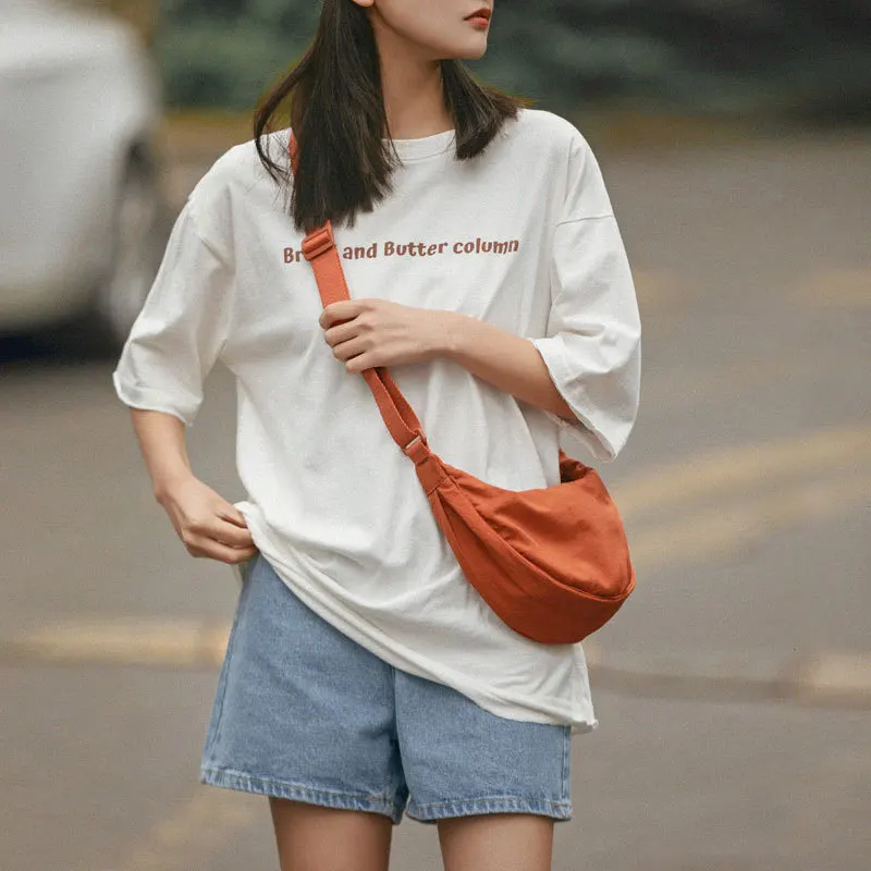

New Simple and Casual Solid Color Nylon Large Capacity Women's Dumpling Bag Shoulder Bag for Travel and Commuting