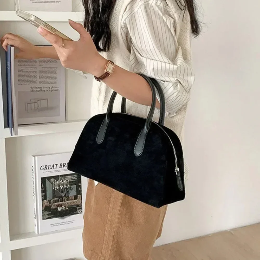 

New Bowling Handbag, Retro Handbag for Women, Large Capacity Carrying Pillow Bag