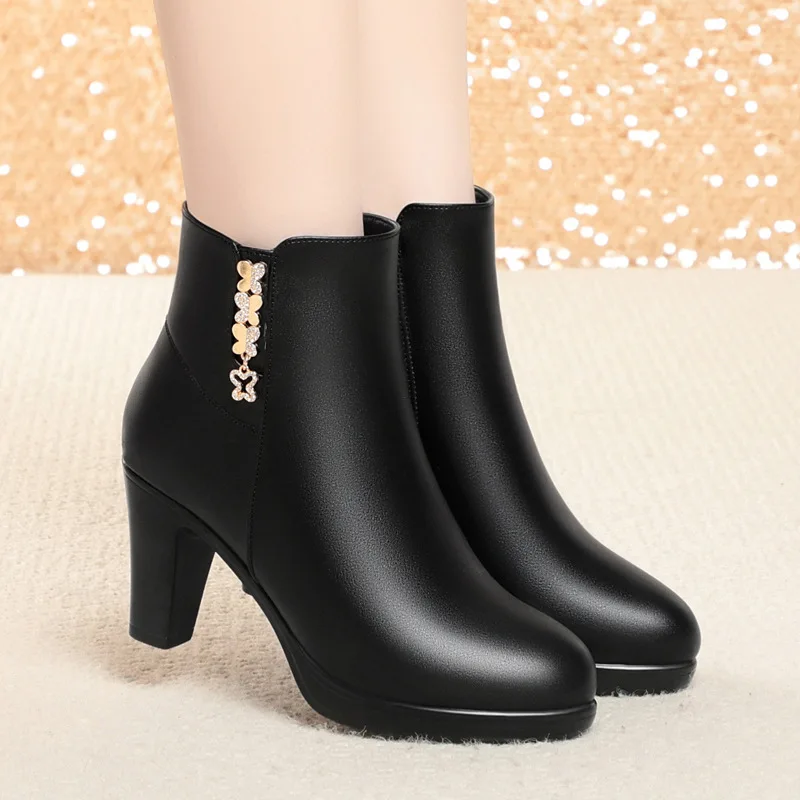 6cm 7.5cm British Style Elegant Soft Leather Boots Women\'s Block Med heels Shoes 2025 Winter Black Warm Short Fur Ankle Boots