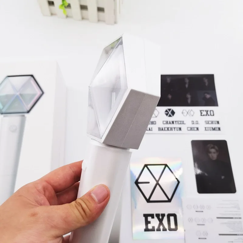 EXO officialfanlight 3.0ไฟสนับสนุนอย่างเป็นทางการแท่ง Aili แท่งไฟสำหรับต่อพ่วงรุ่นเดียวกันรุ่น3rd