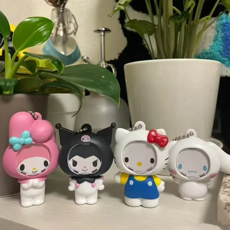 Colgante de Sanrio con Marco de Fotos y Cambio de Rostro, Lindo Colgante de Hello Kitty para Decorar Bolsas Escolares