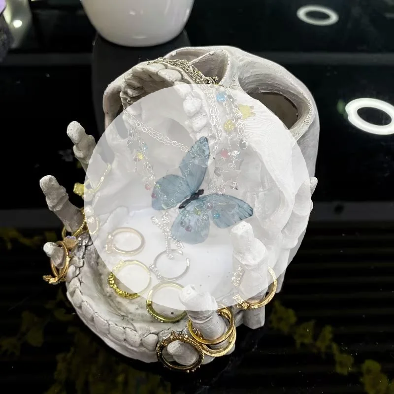 

Креативная коробка для хранения ювелирных изделий в виде черепа, готическое украшение на Хэллоуин, настольный ящик для хранения из смолы, художественный аксессуар для домашнего декора