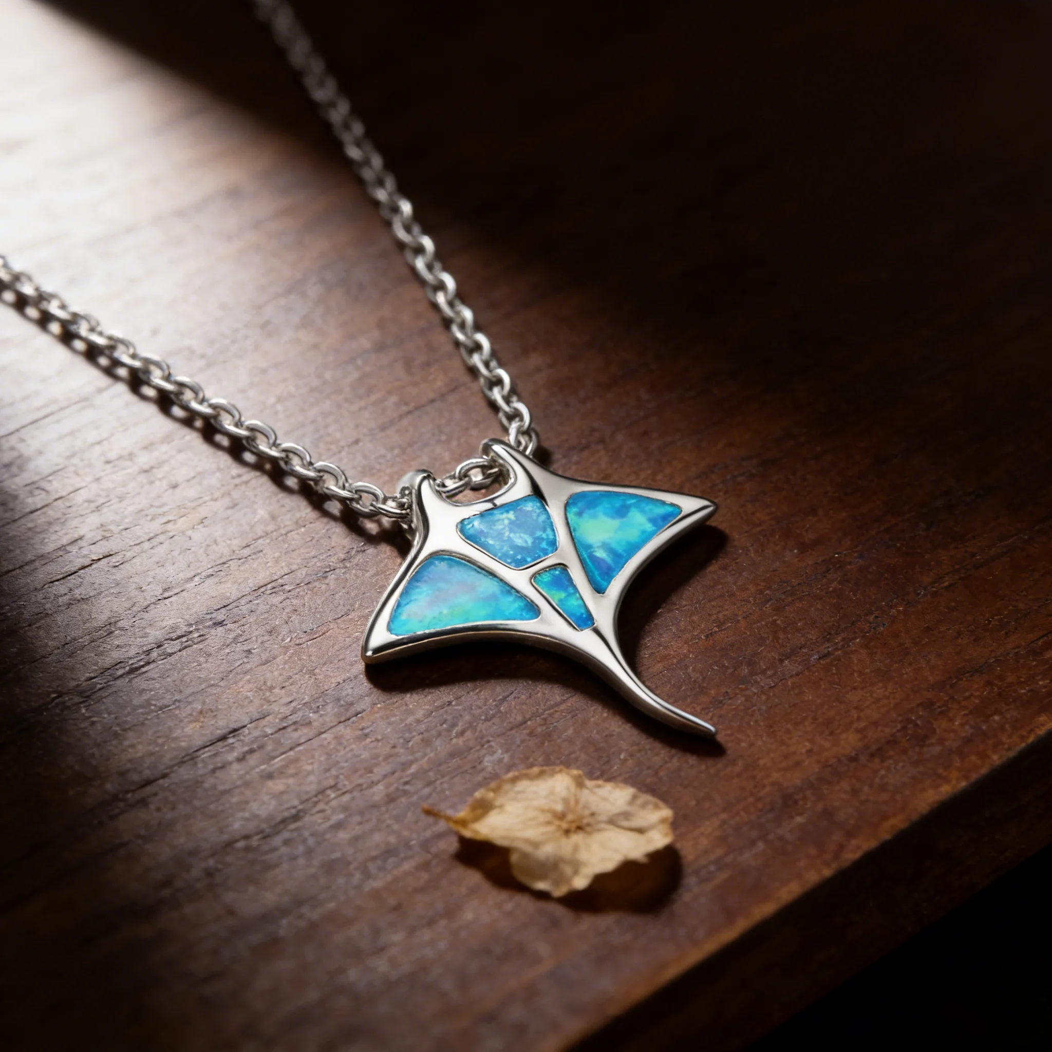 قلادة رمز الحرية، قلادة مانتا راي الأنيقة مع أوبال أزرق، هدية ذات مغزى لمحبي المحيط، مجوهرات فضية اللون #5