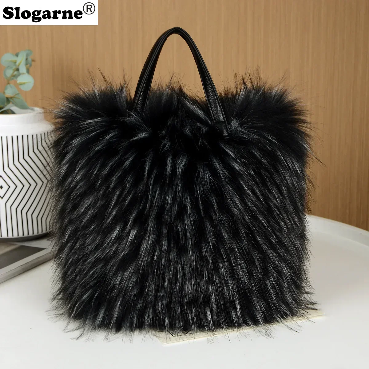 2024 Luxury New Design Women\'s Faux Fur Handbag Winter Soft Warm Bag Girls Fluffy Large Capacity Tote Bag High Quality Fur Purse