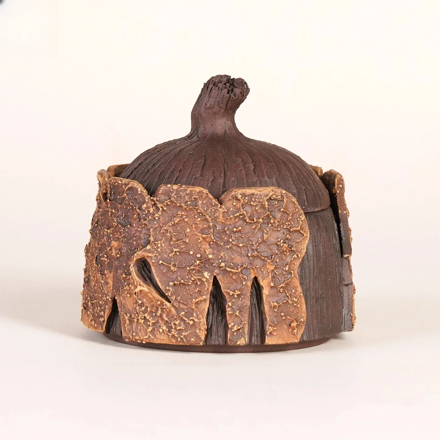 

Wooden pumpkin bowl with lid, dragon egg bowl tableware, creative retro personalized ornament tea set, wooden handle art wood