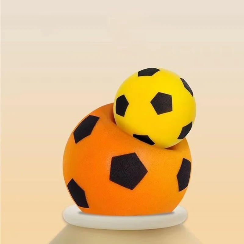 練習用サイレントルームサッカーボール1個