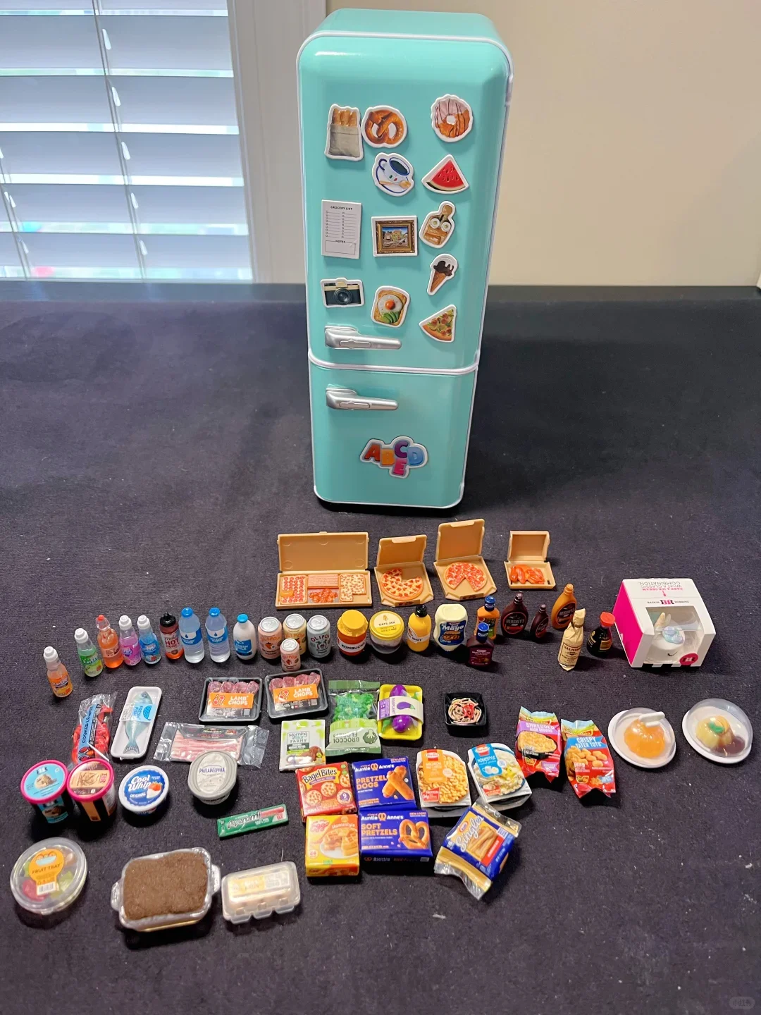 New Products Brands Ball Mini Refrigerator Food Blind Box Mini Toy Set Great Baby House Scene Playable And Gift For Children