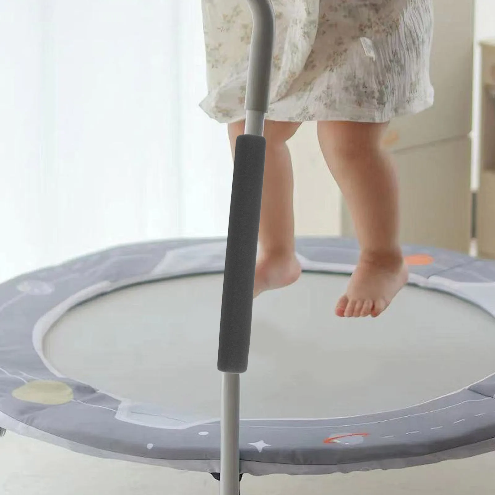 

12 Pcs Hollow Foam Tubes 40cm Trampoline Poles Safety Design Anti Collision Pearl Cotton Kids Jumping Bed Pool Noodle Protective