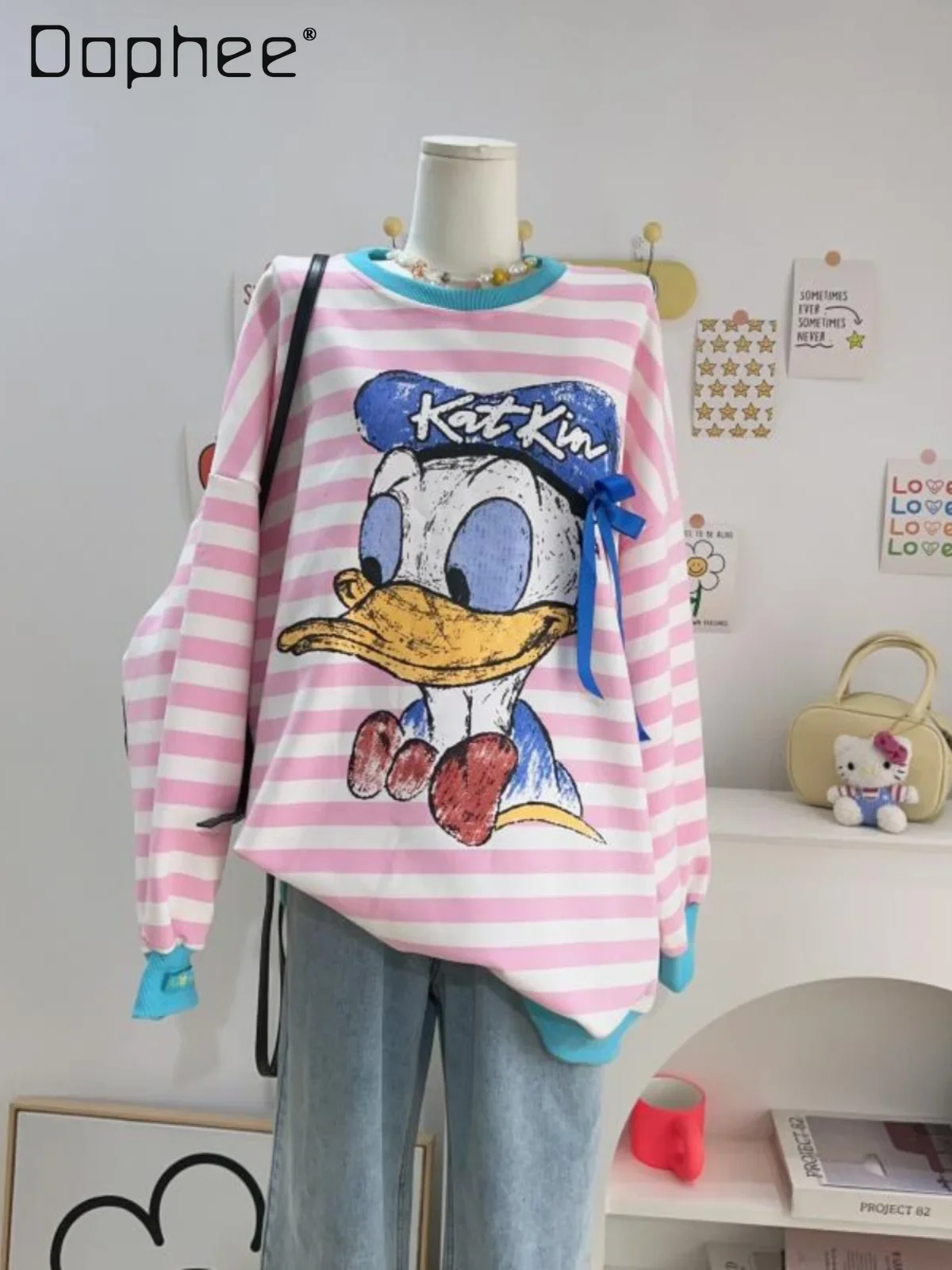 

Oversized Hoodie 2024 New Loose Round Neck Sweet Pink Hoodies Women Do Old Cartoon Print Contrasting Color Striped Sweatshirts