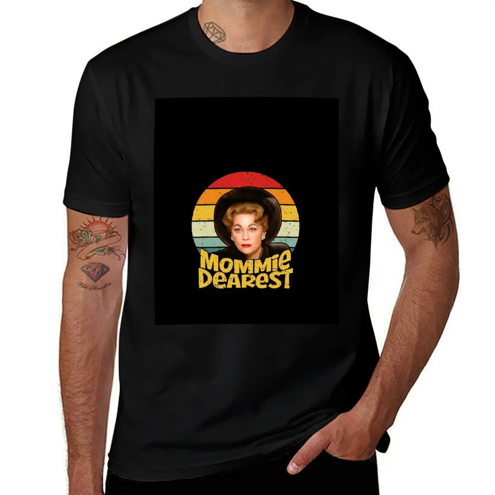 

Mommie Dearest Retro Woman T-Shirt t shirts for man graphic vintage essential t shirt t shirt man casual T-shirt