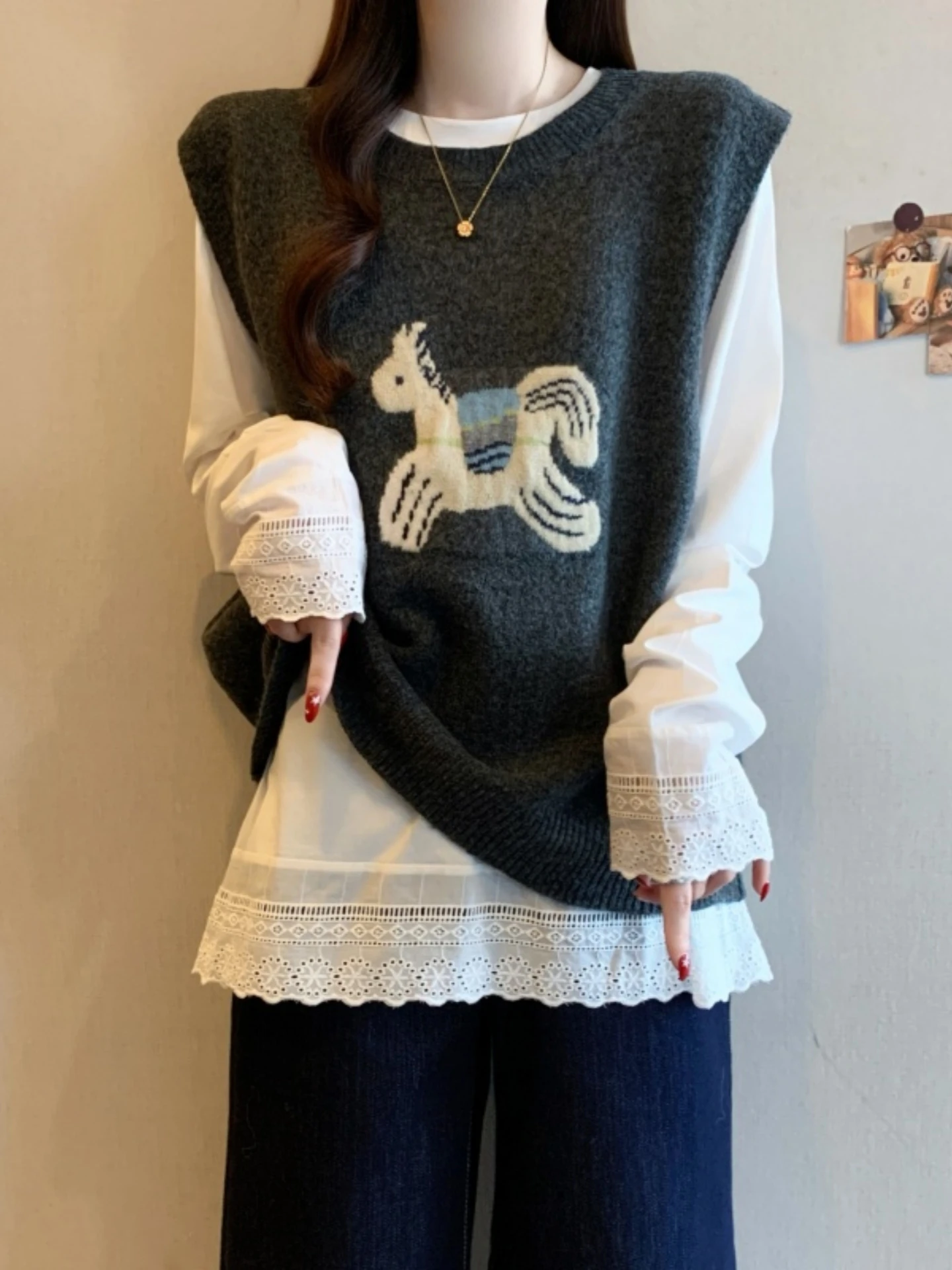 plus Size Knitted Sweater And Shirt Set Women's Fashionable Spring Autumn Warm Two-Piece Set Conceal Body Meat Covering Ensemble
