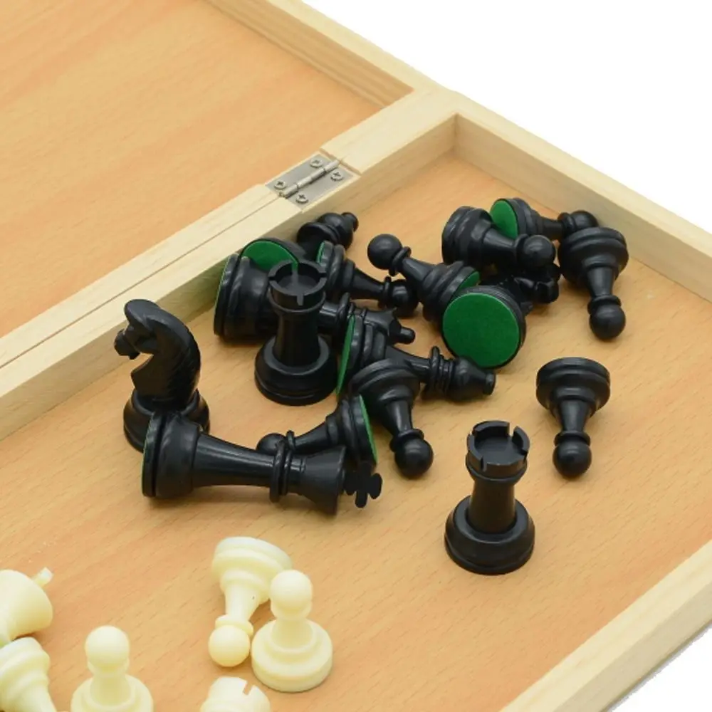

Chessboard Solid Wooden International Chess Foldable Standard Educational Chess Game Set Improve Intelligence Magnetic
