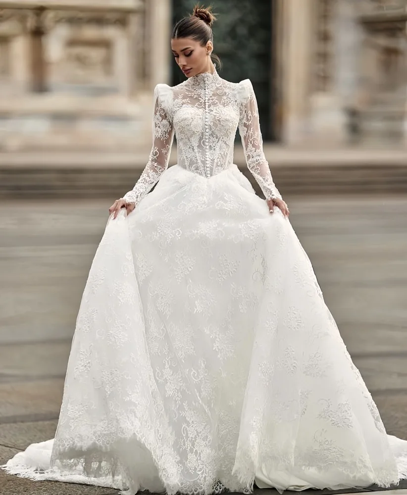 

Classic French Vintage Lace Applique White Wedding Dress Cut Out Tulle Outdoor Bridal Gown Bride Party Dress Customized