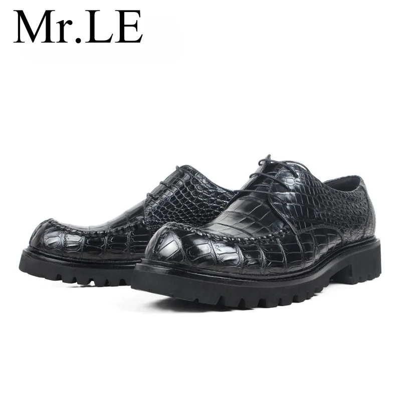 

Мужские модельные туфли из крокодиловой кожи. Мужские кожаные туфли — прочные, удобные, дышащие и стильные.