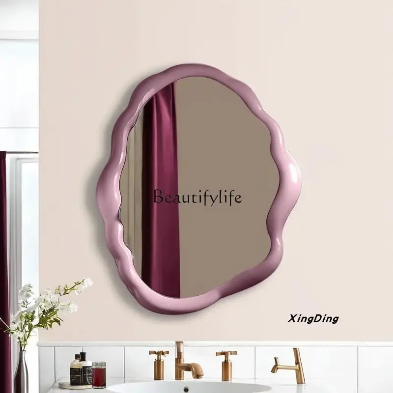 

LJYFrench-style Bathroom Wall-mounted Irregular Shaped Cream-colored Artistic Anti-fog Makeup Mirror