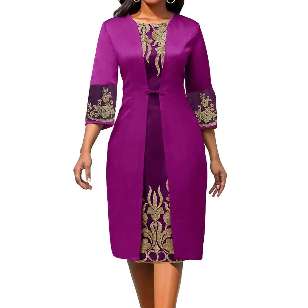 Beautiful Women\\\'s Retro Printed Lace Dress Slim Fit Round Neck A line Skirt Back Zip Closure Available in Multiple Colors